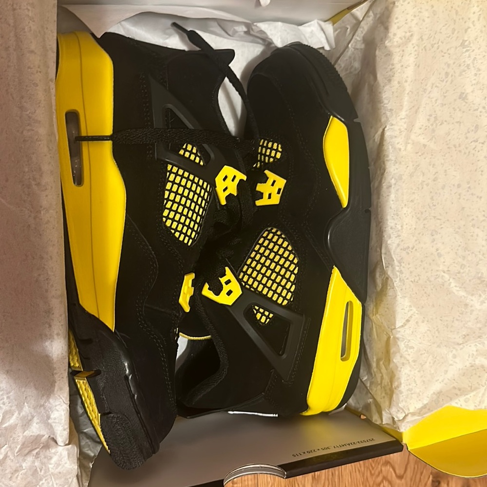 Air Jordan 4 Retro (GS)